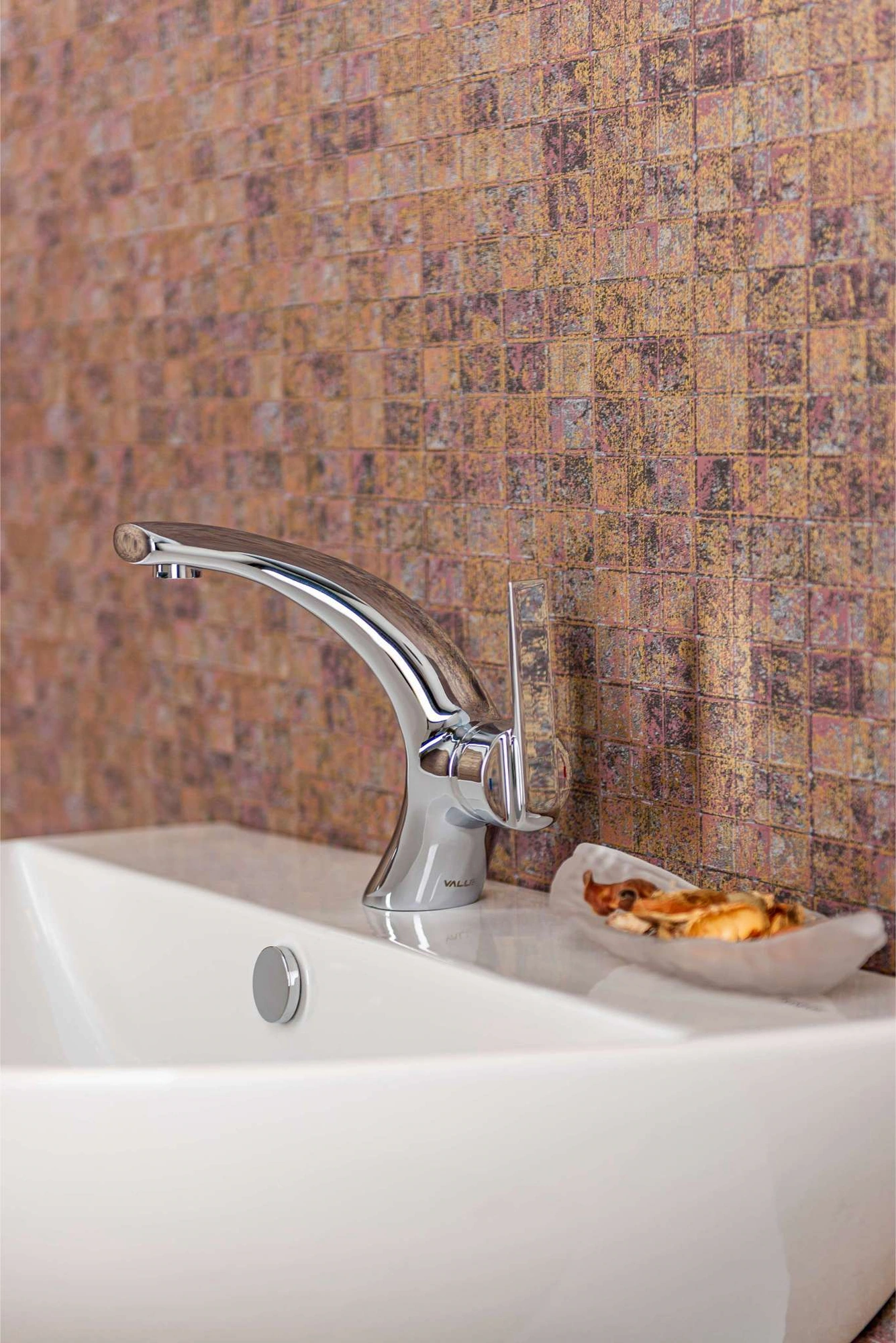 Style Washbasin Single Lever Mixer