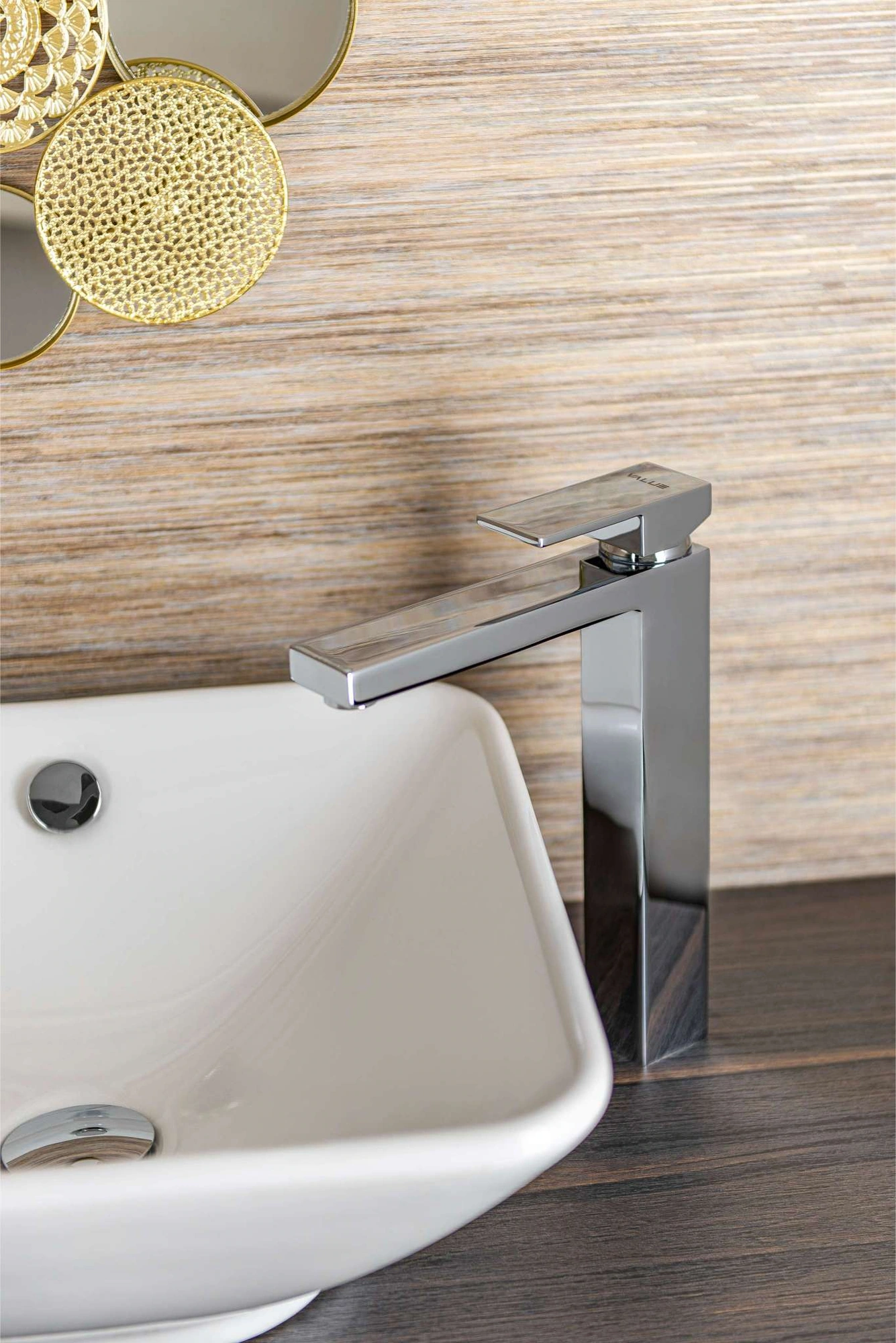 Trevi High Tower Basin Mixer